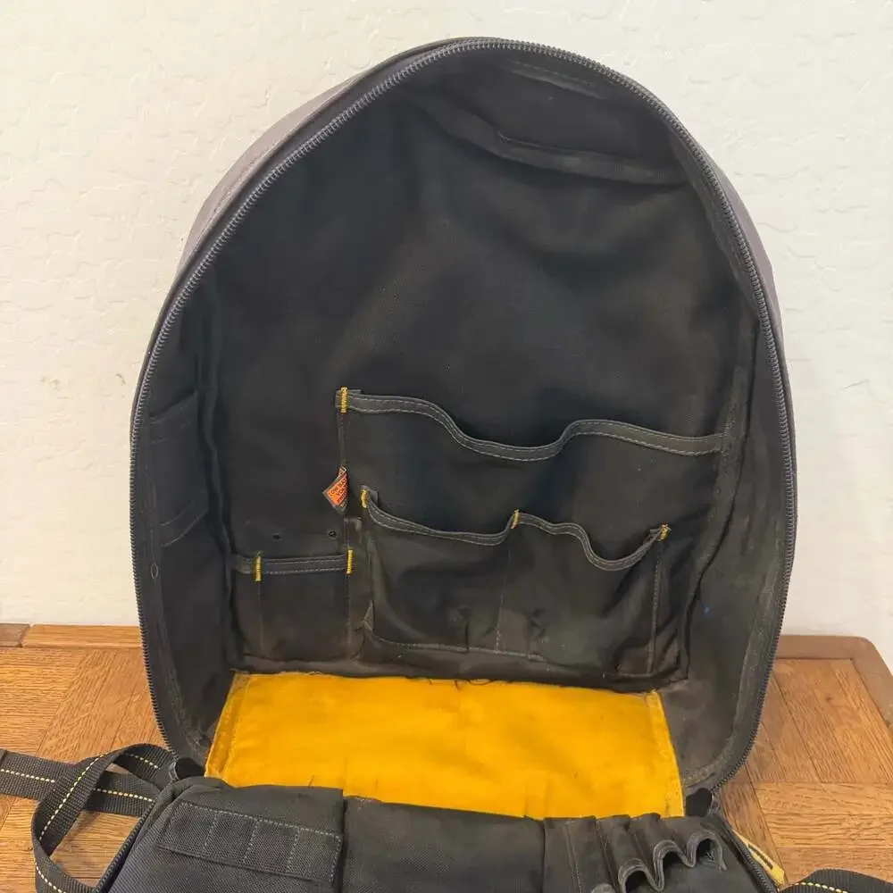 DeWalt Heavy Duty Professional Tool Backpack DGC530